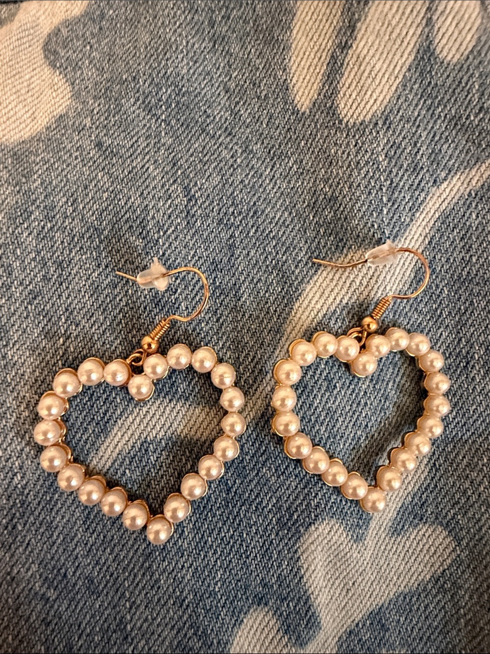 Boutique Pearl Heart Hoop Earrings